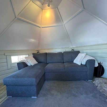 Vila Camp Caroli Hobbit Hut Jukkasjärvi Exteriér fotografie